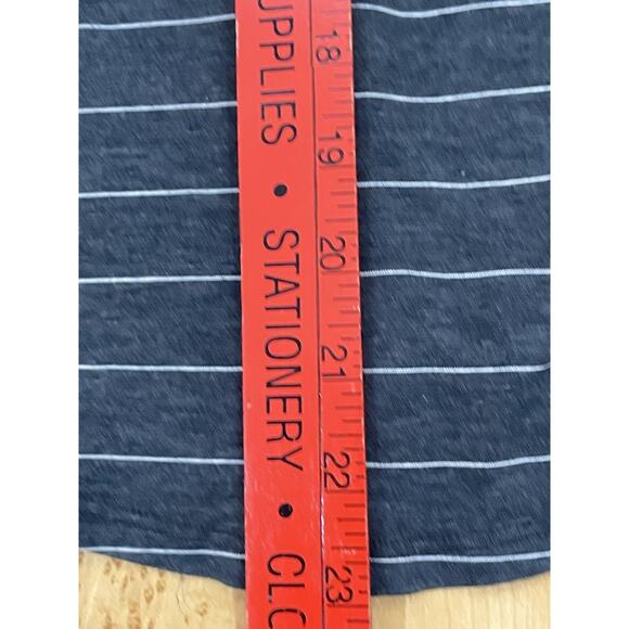 Lululemon Dark Gray & White Striped Love Tank, Pleated In Pima Cotton, Size 4/6 - Picture 7 of 7